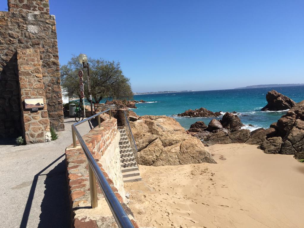 Dionysos Vue Mer Cannes Rum bild